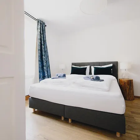 Gh Luxury Graz, Glockenspielplatz Апартаменты Грац
